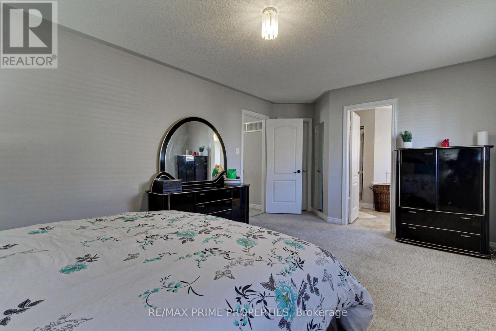 64 Ian Drive Property Photo 15