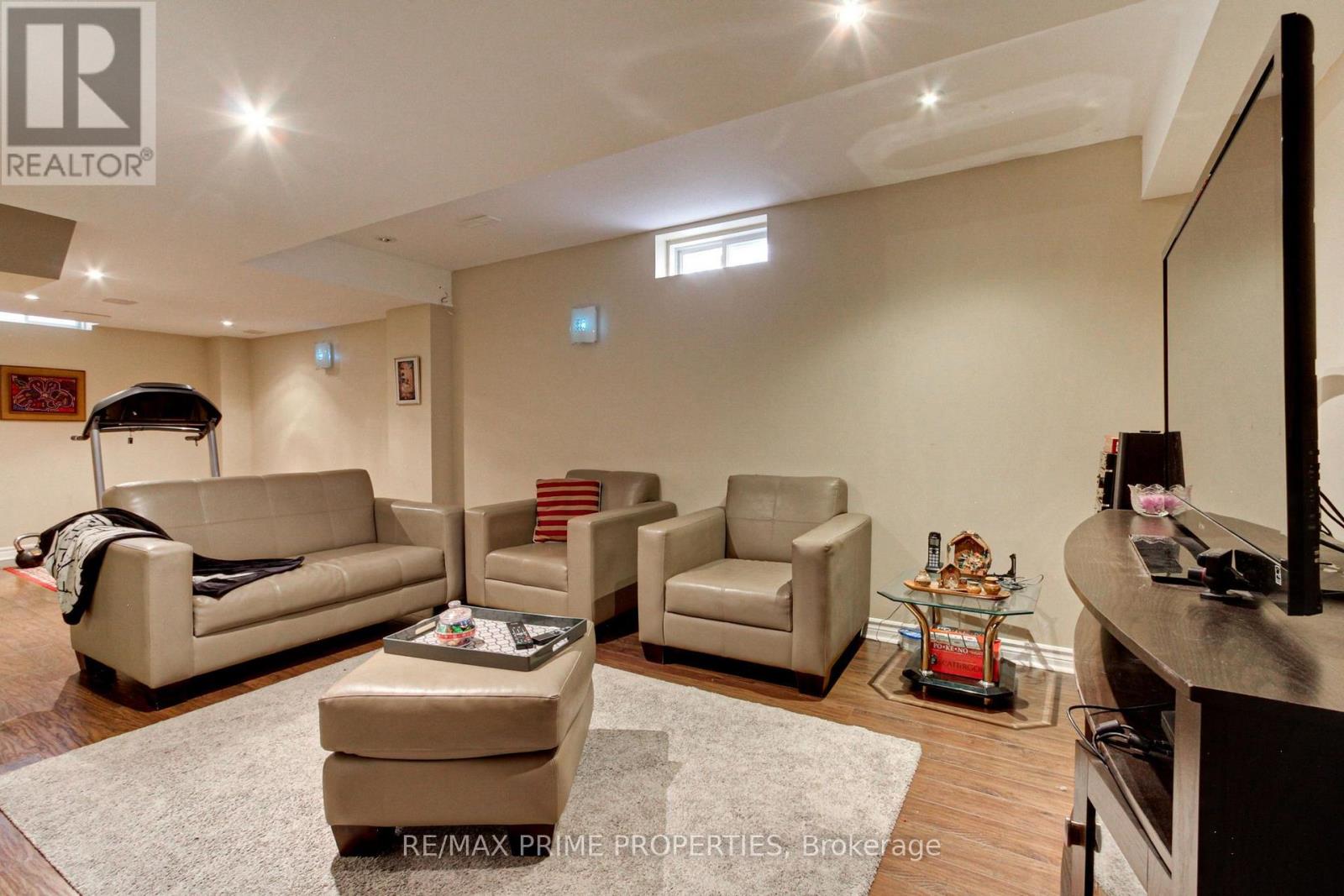 64 Ian Drive Property Photo 24