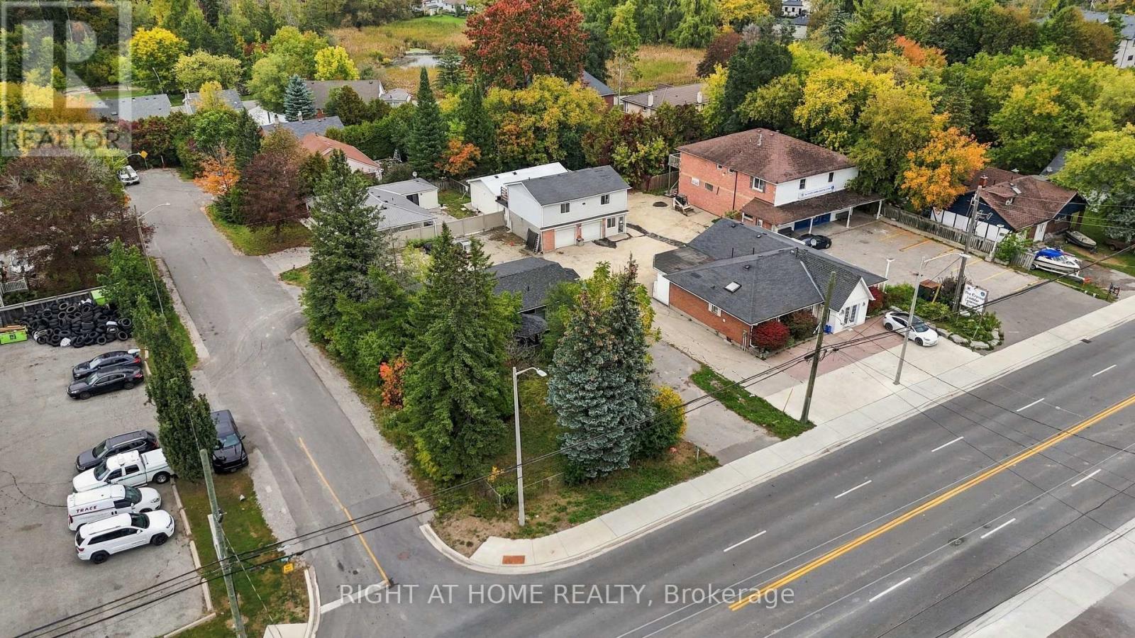 198 King Road Property Photo 7