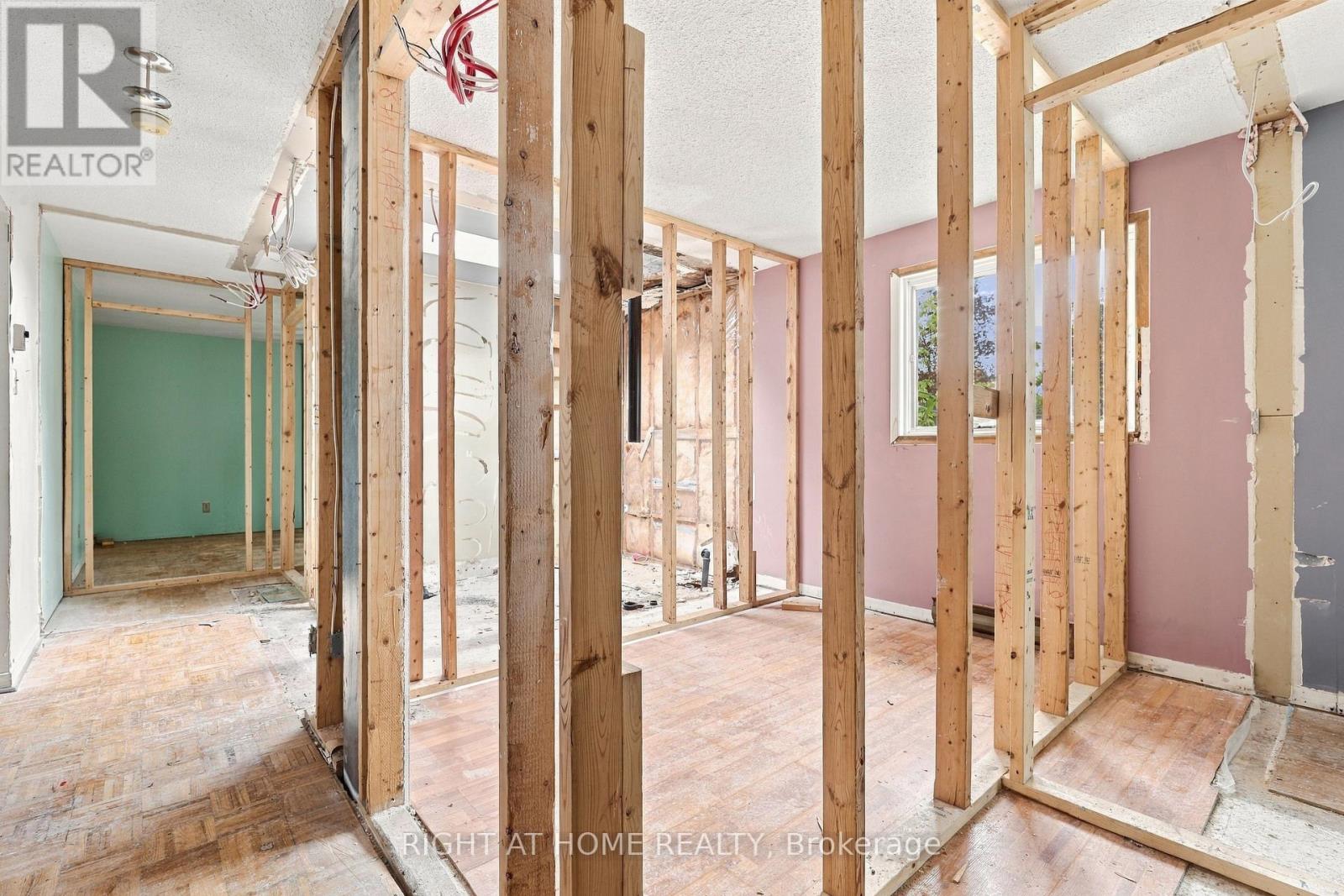 198 King Road Property Photo 20