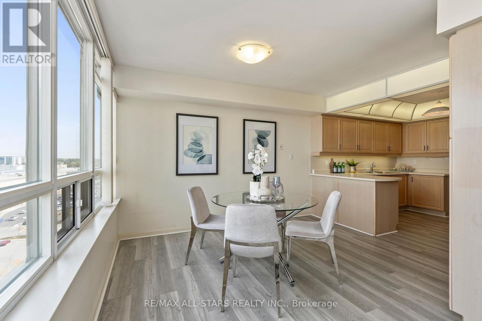 1102 - 610 Bullock Drive Property Photo 23