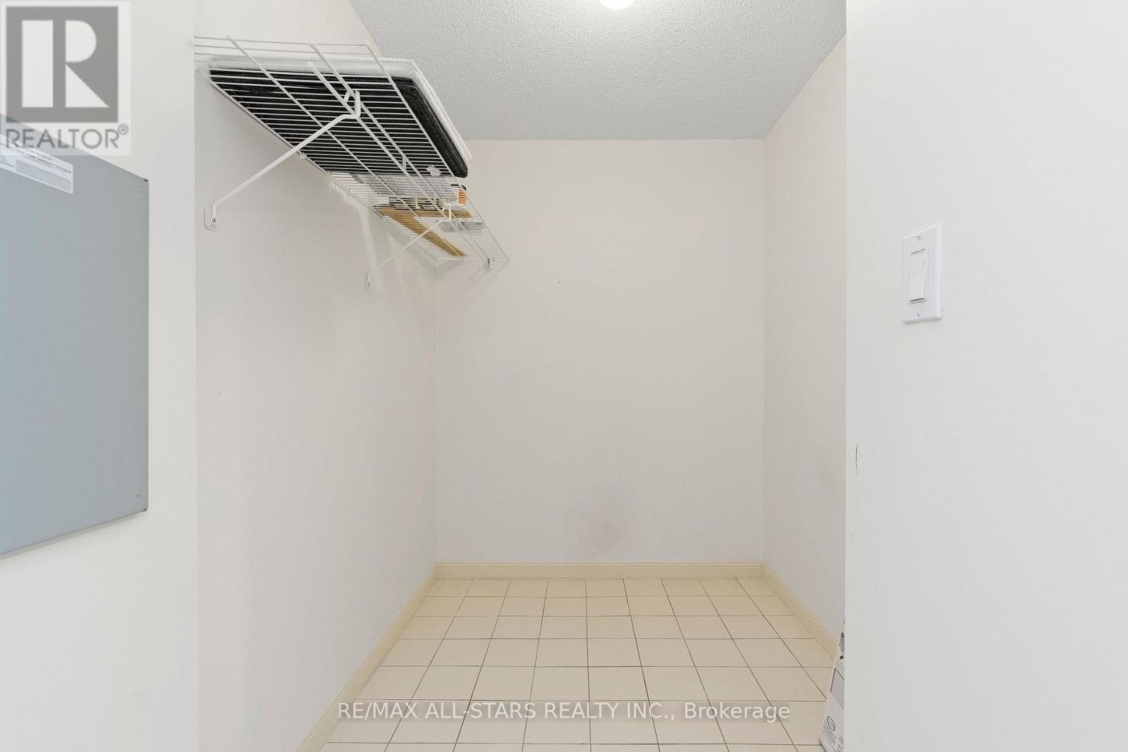 1102 - 610 Bullock Drive Property Photo 31