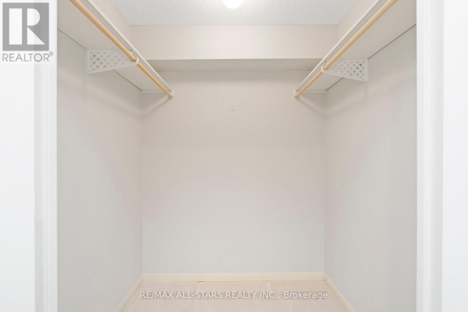 1102 - 610 Bullock Drive Property Photo 35