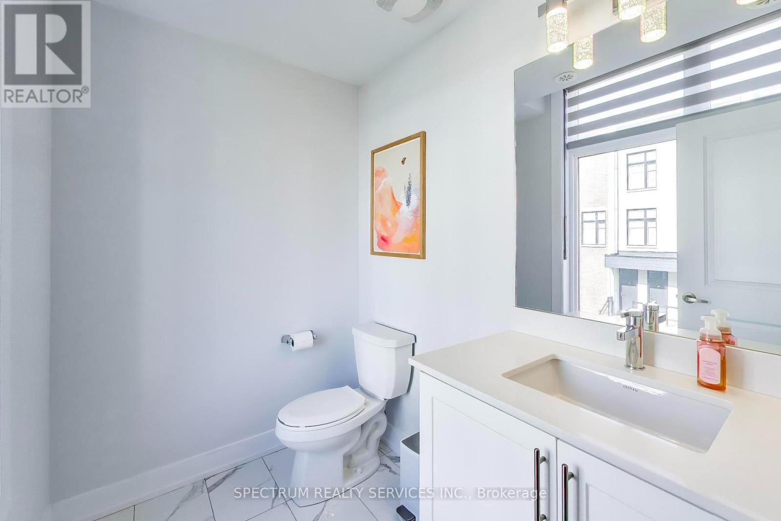 224 - 9560 Islington Avenue Property Photo 19