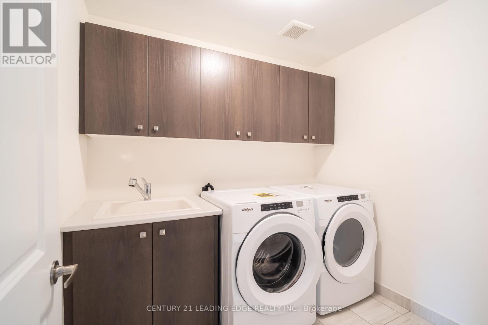 103 Kentledge Avenue Property Photo 31