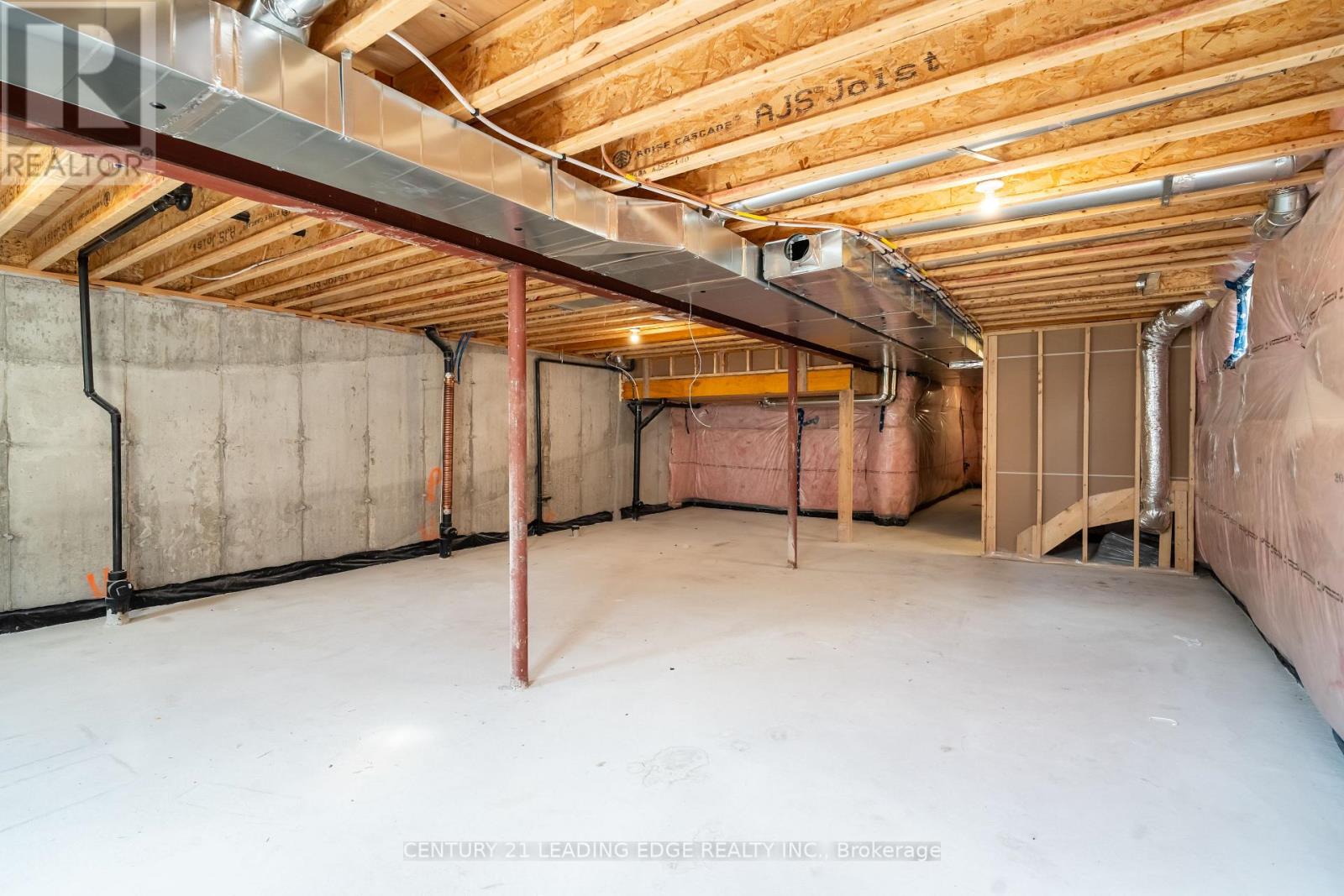 103 Kentledge Avenue Property Photo 45