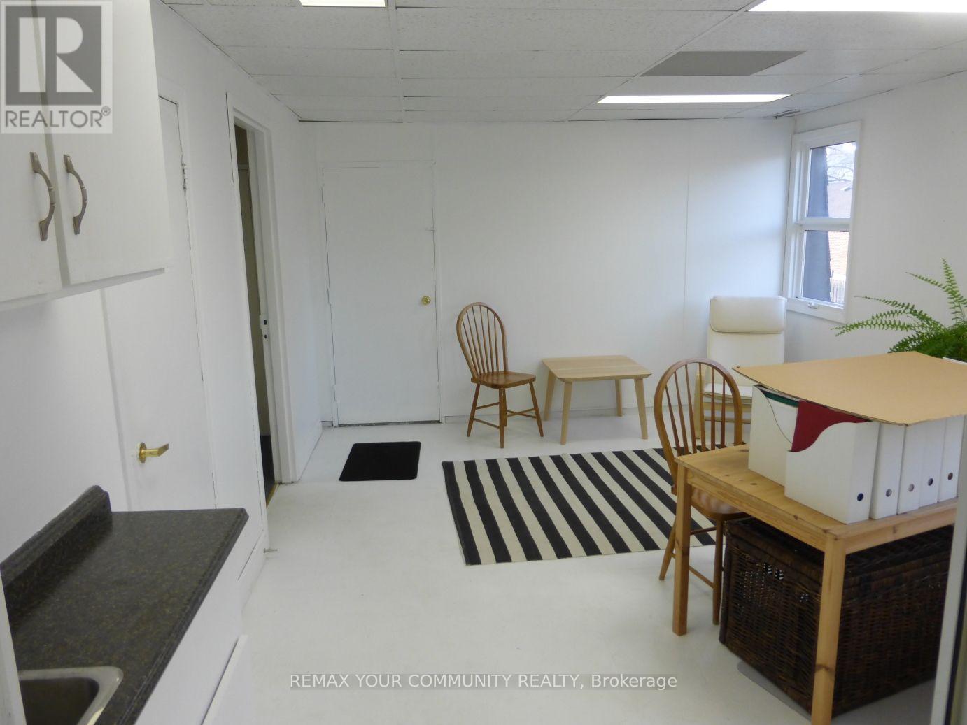 202 - A - 6060 Highway 7 E Property Photo 26