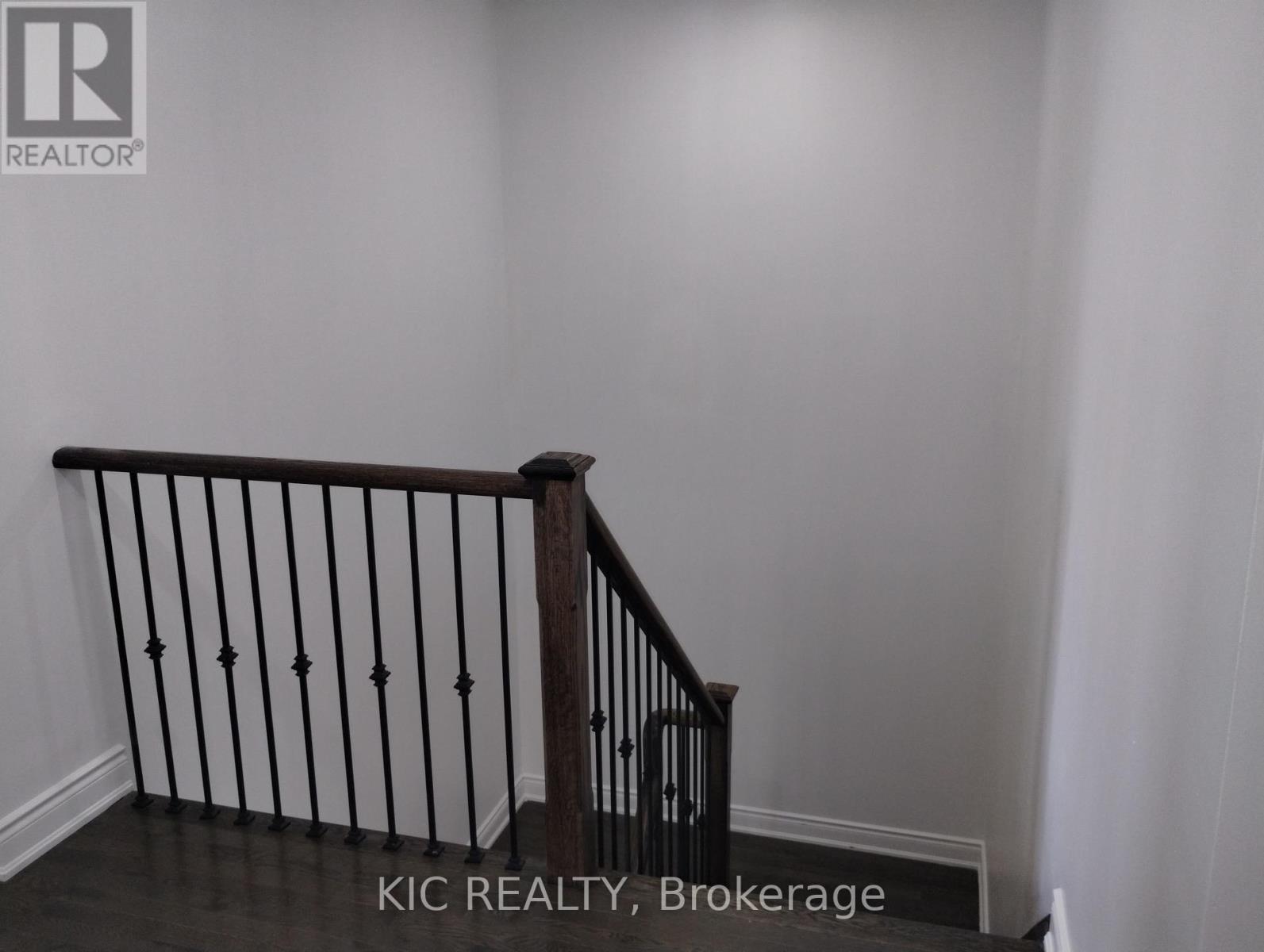 1461 Lormel Gate Avenue Property Photo 13