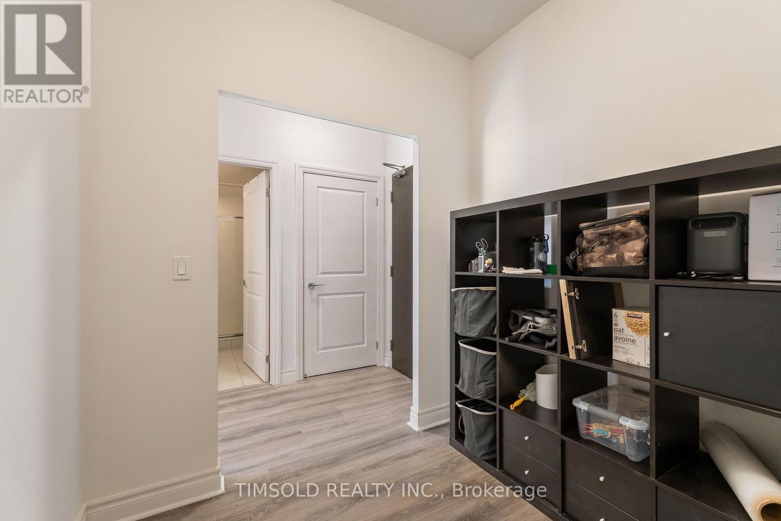 411 - 8130 Birchmount Road Property Photo 7