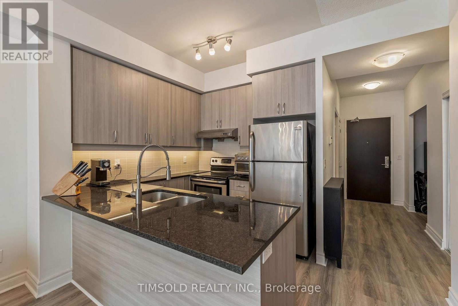 411 - 8130 Birchmount Road Property Photo 11