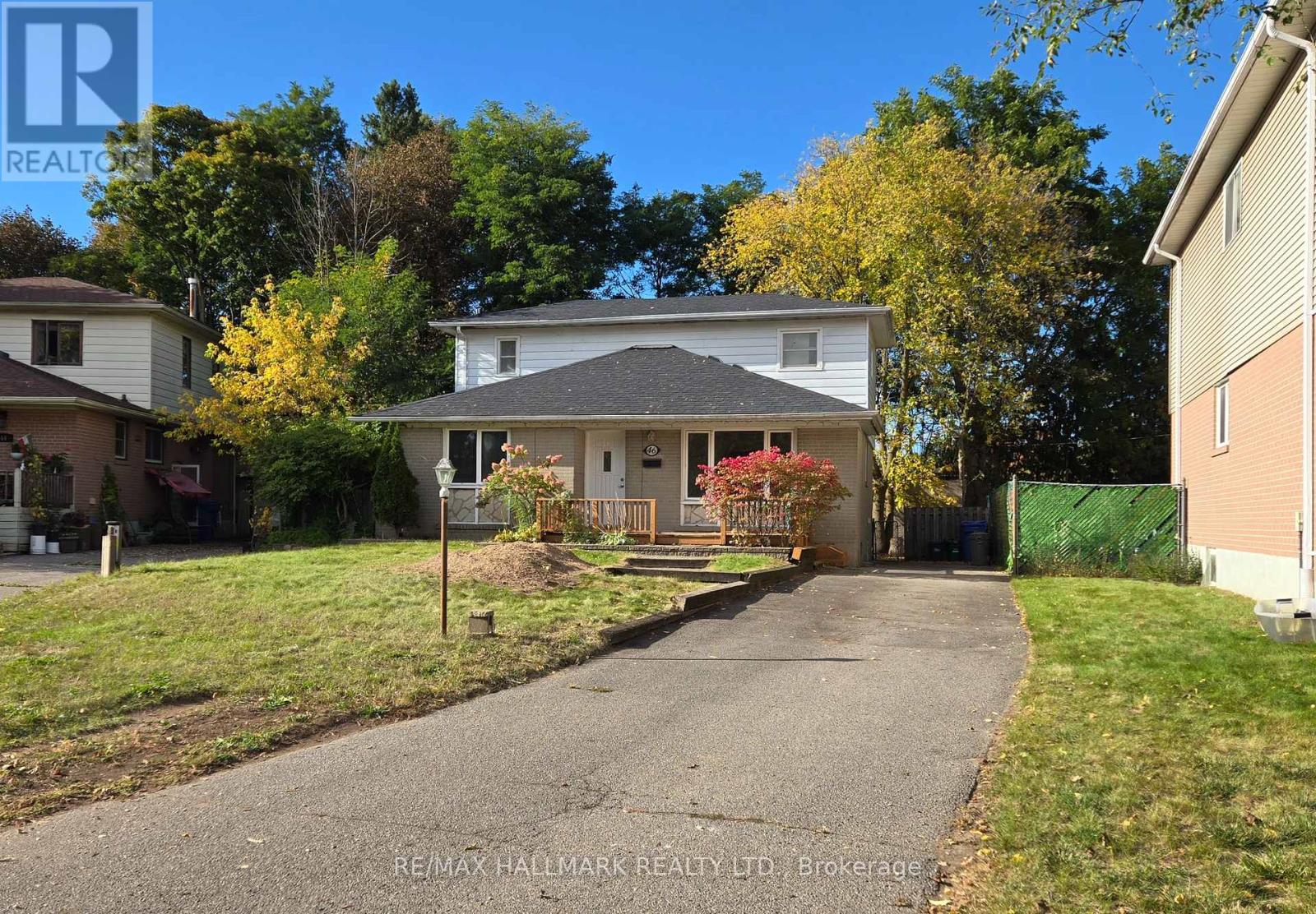 46 Collins Crescent Property Photo 1