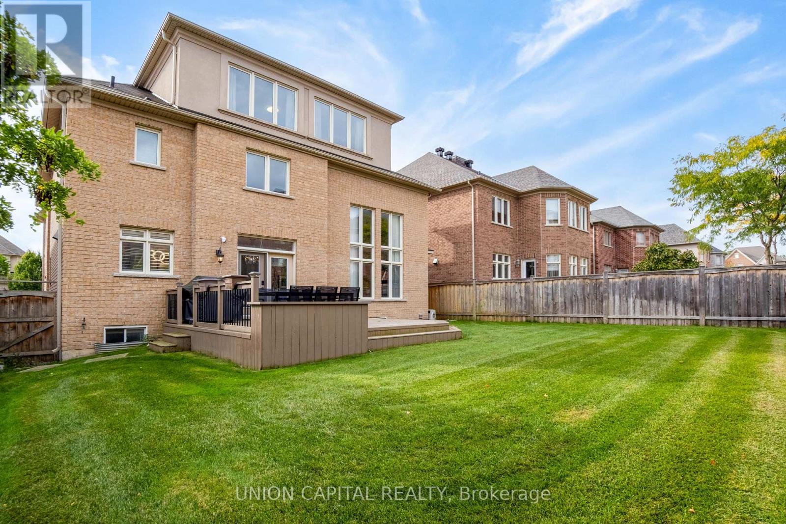 24 Royal West Road Property Photo 49
