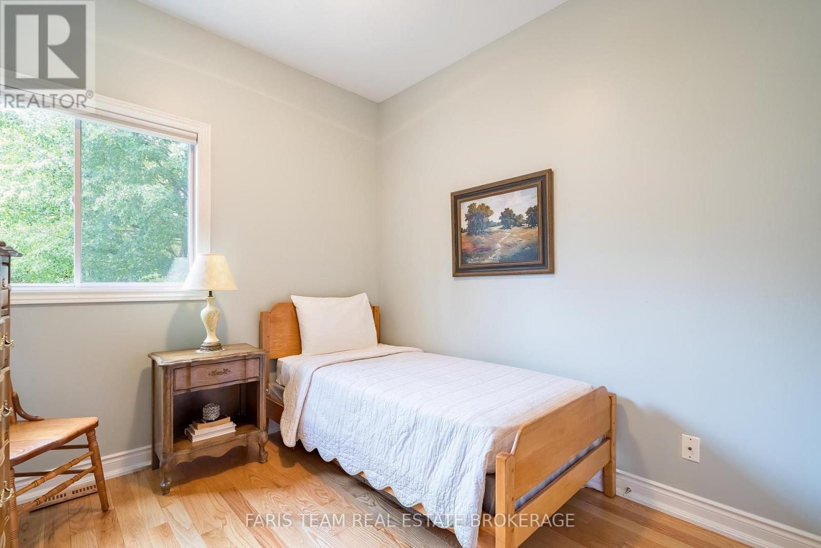 1011 Ferrier Avenue Property Photo 10