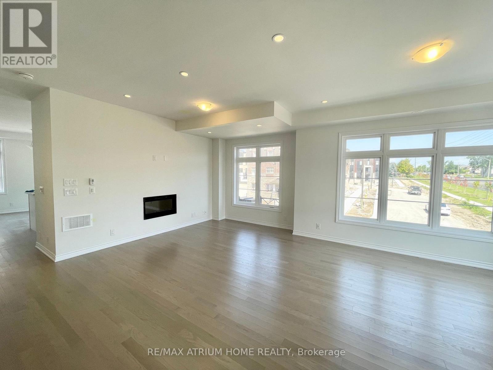 9660 Kennedy Road Property Photo 11