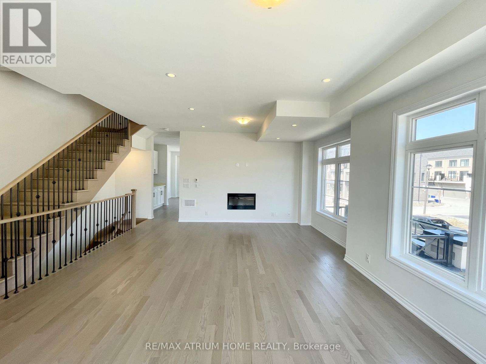 9660 Kennedy Road Property Photo 12