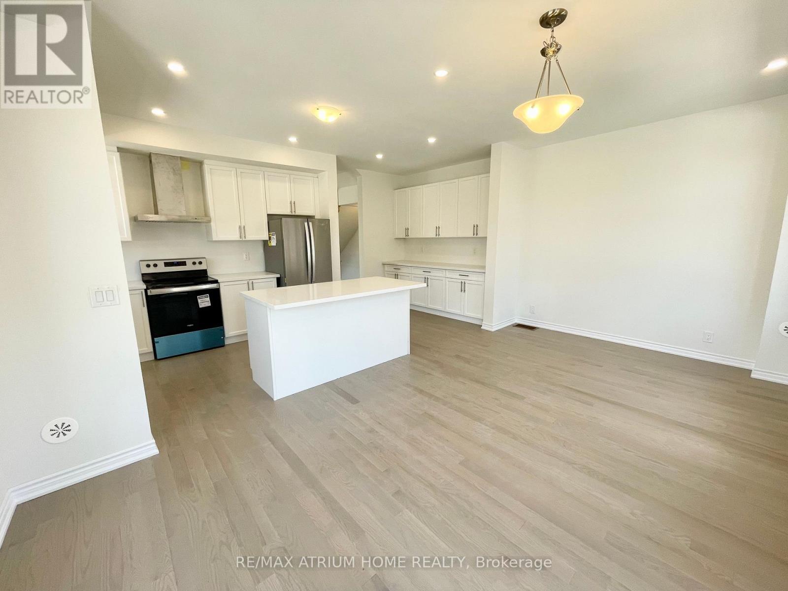 9660 Kennedy Road Property Photo 16