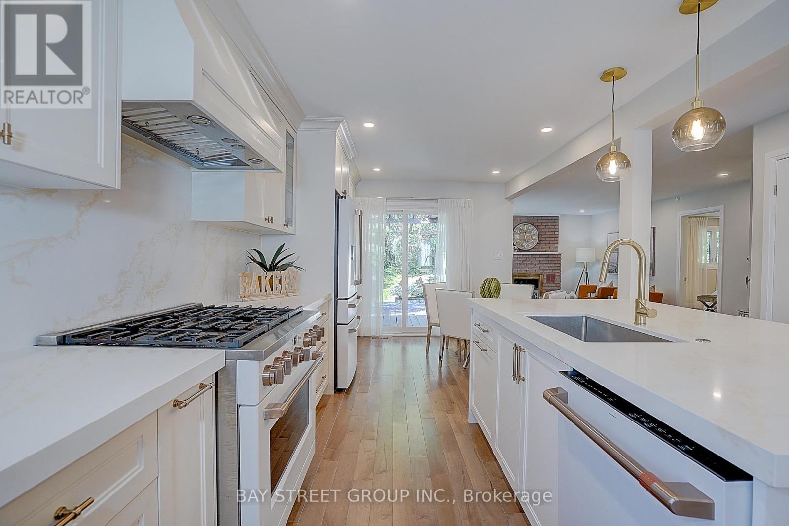 107 Crawford Rose Drive Property Photo 13