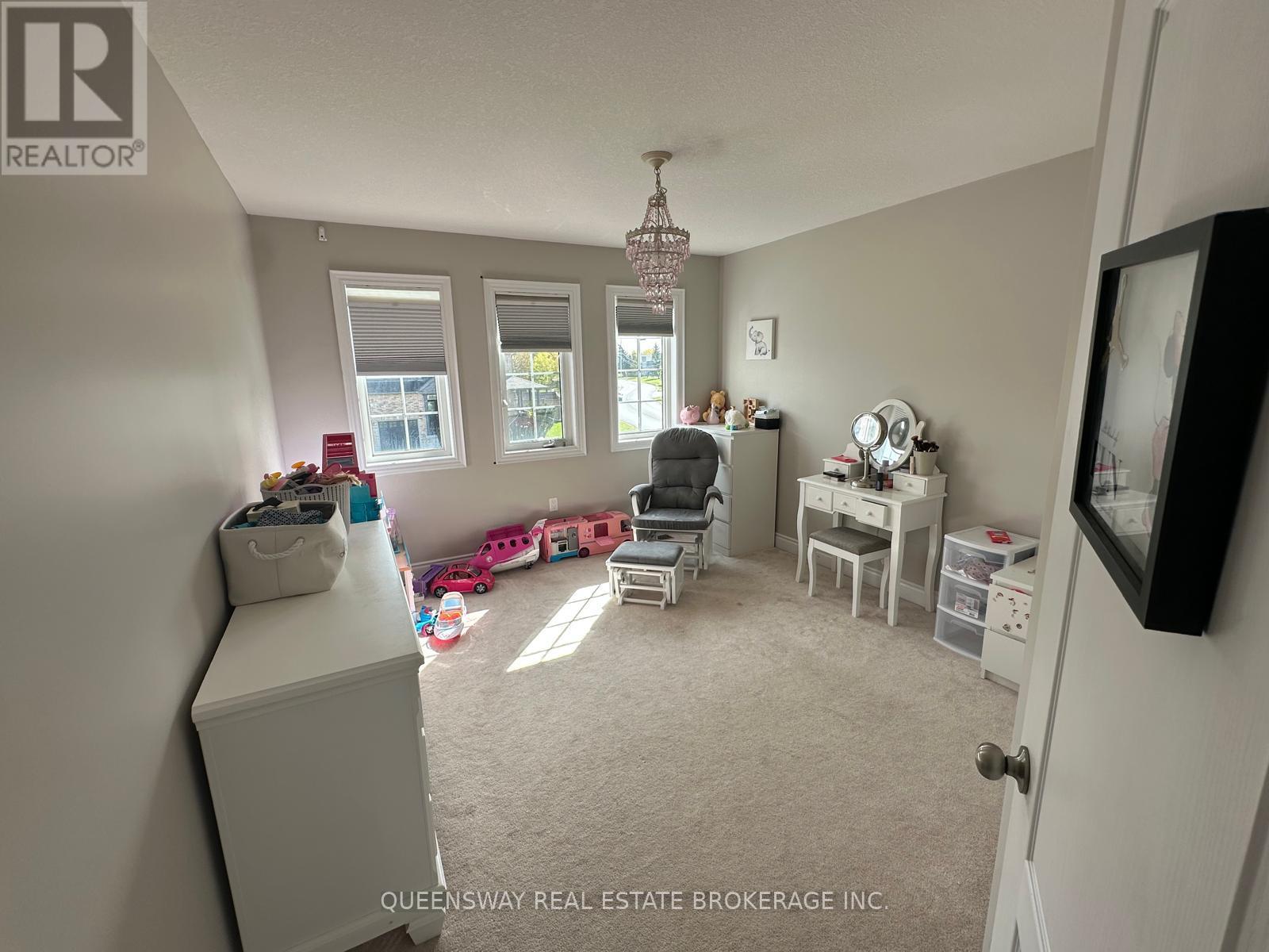 2 Tim Jacobs Drive Property Photo 27