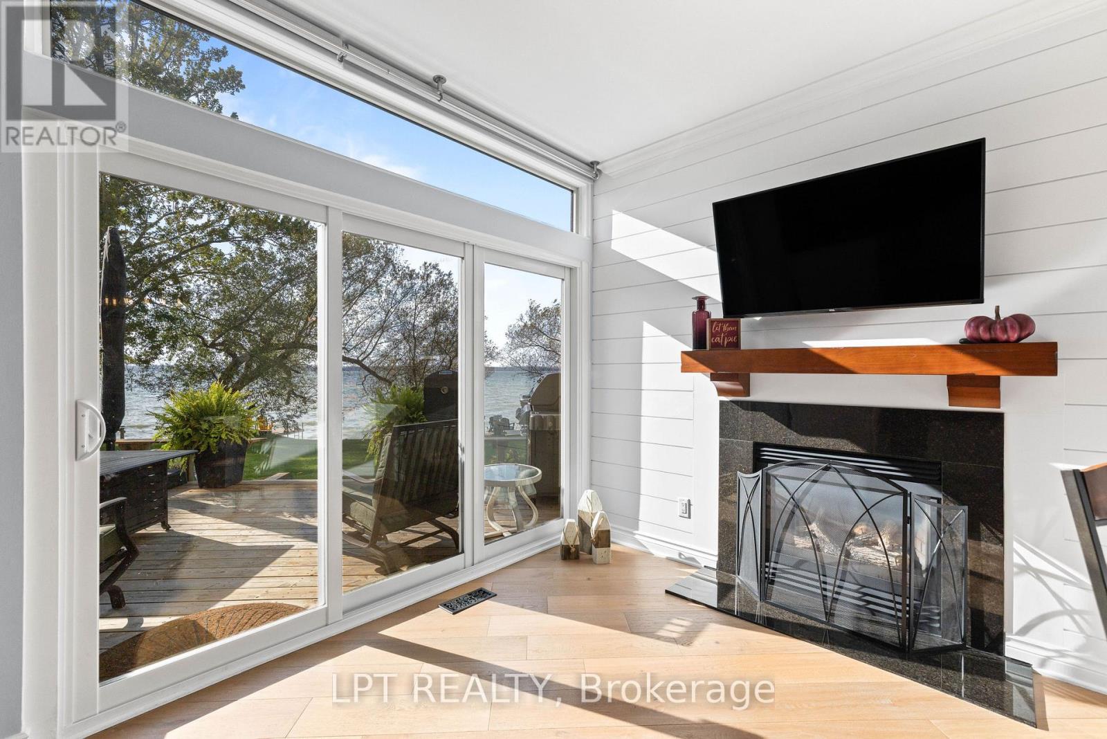 9 Davy Point Circle Property Photo 16