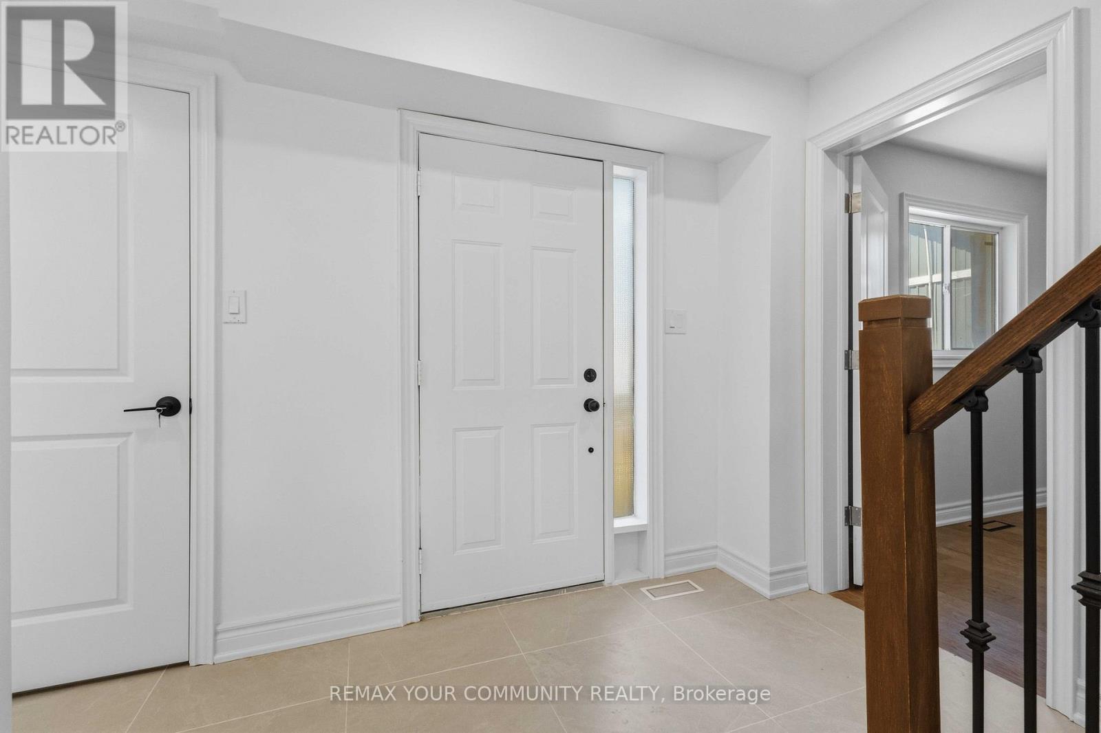 924 Helen Street Property Photo 4