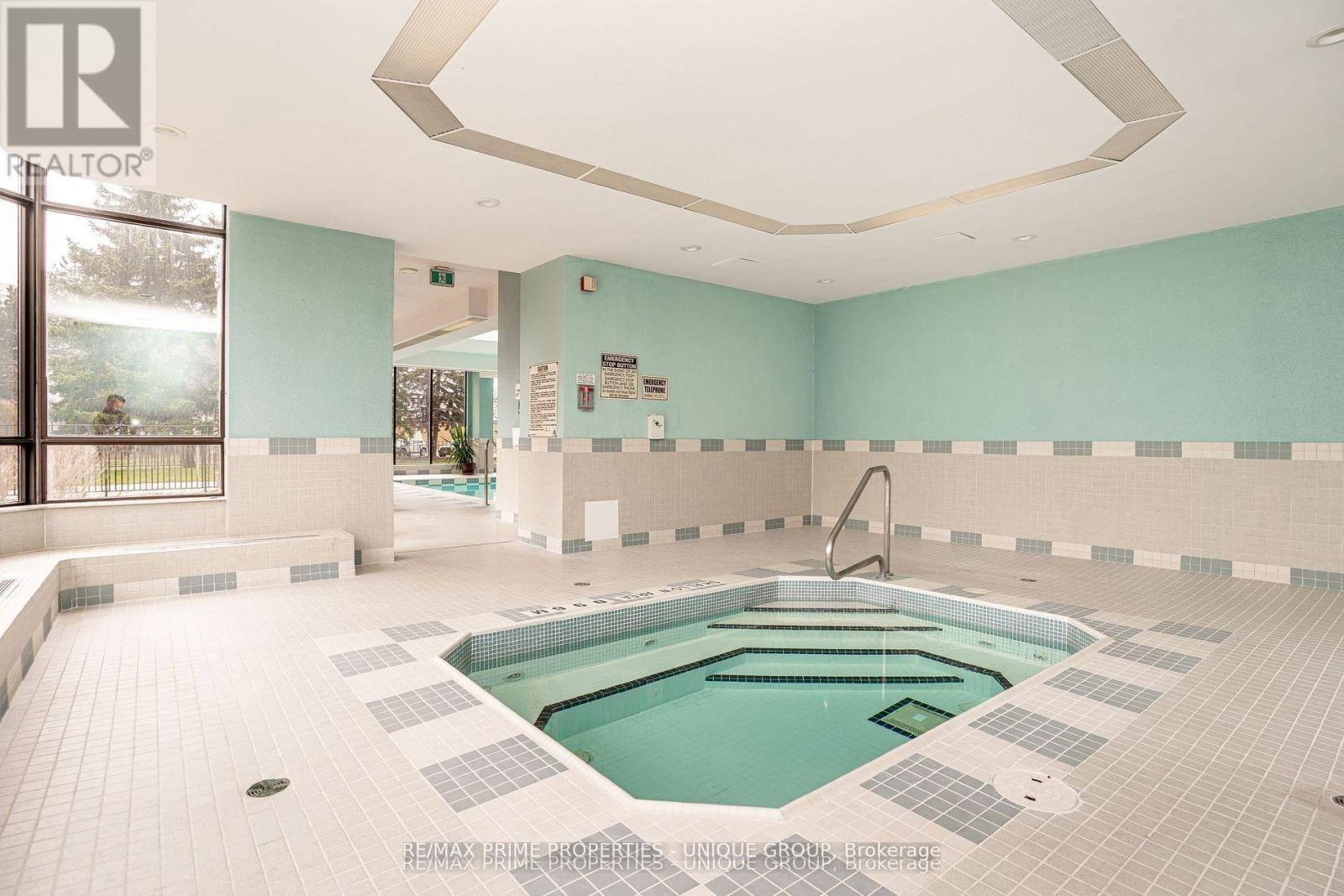 209 - 33 Weldrick Road E Property Photo 36