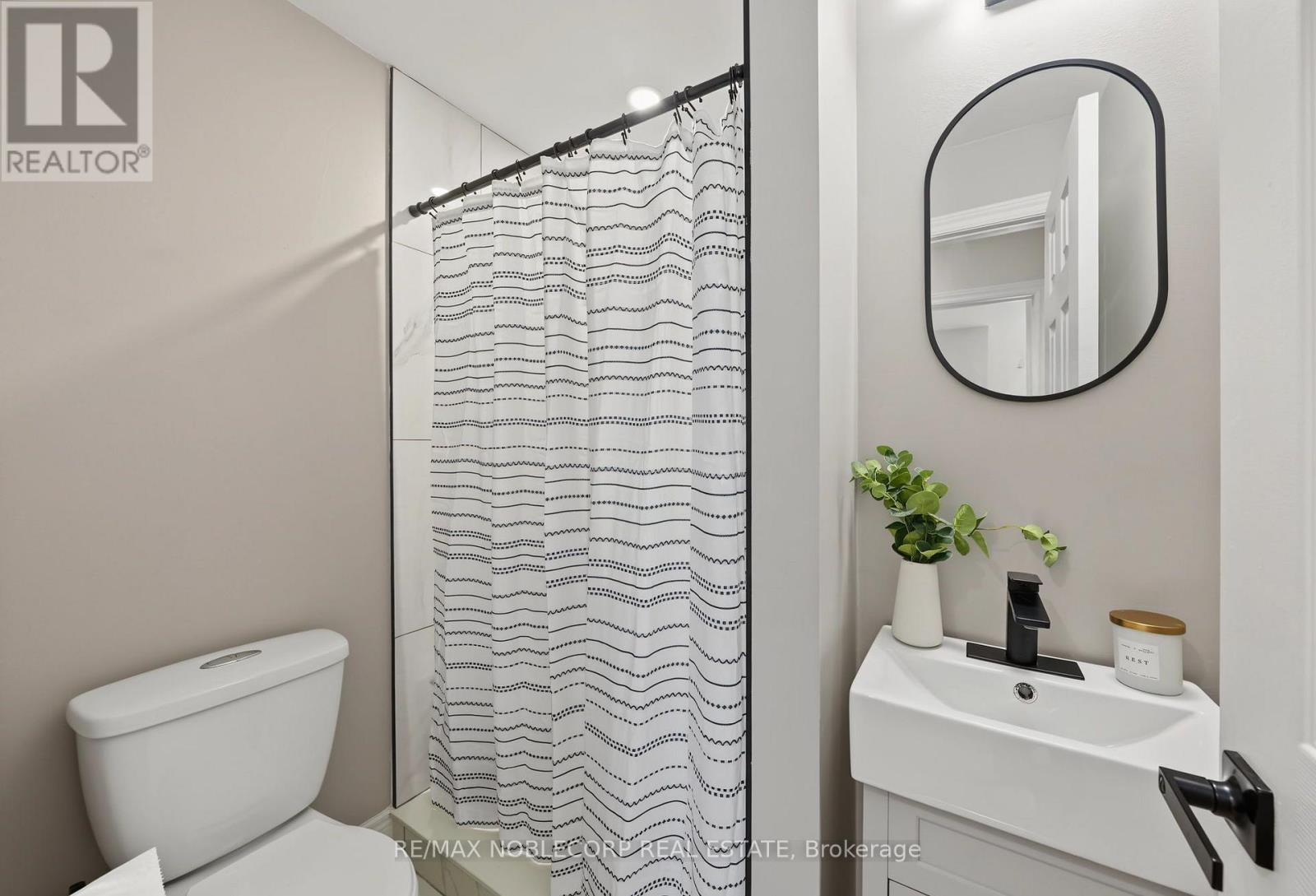 76 Edenbridge Drive Property Photo 14