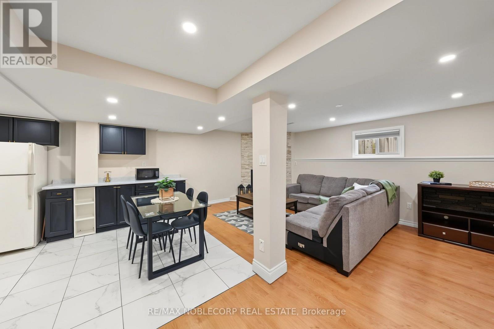 76 Edenbridge Drive Property Photo 16