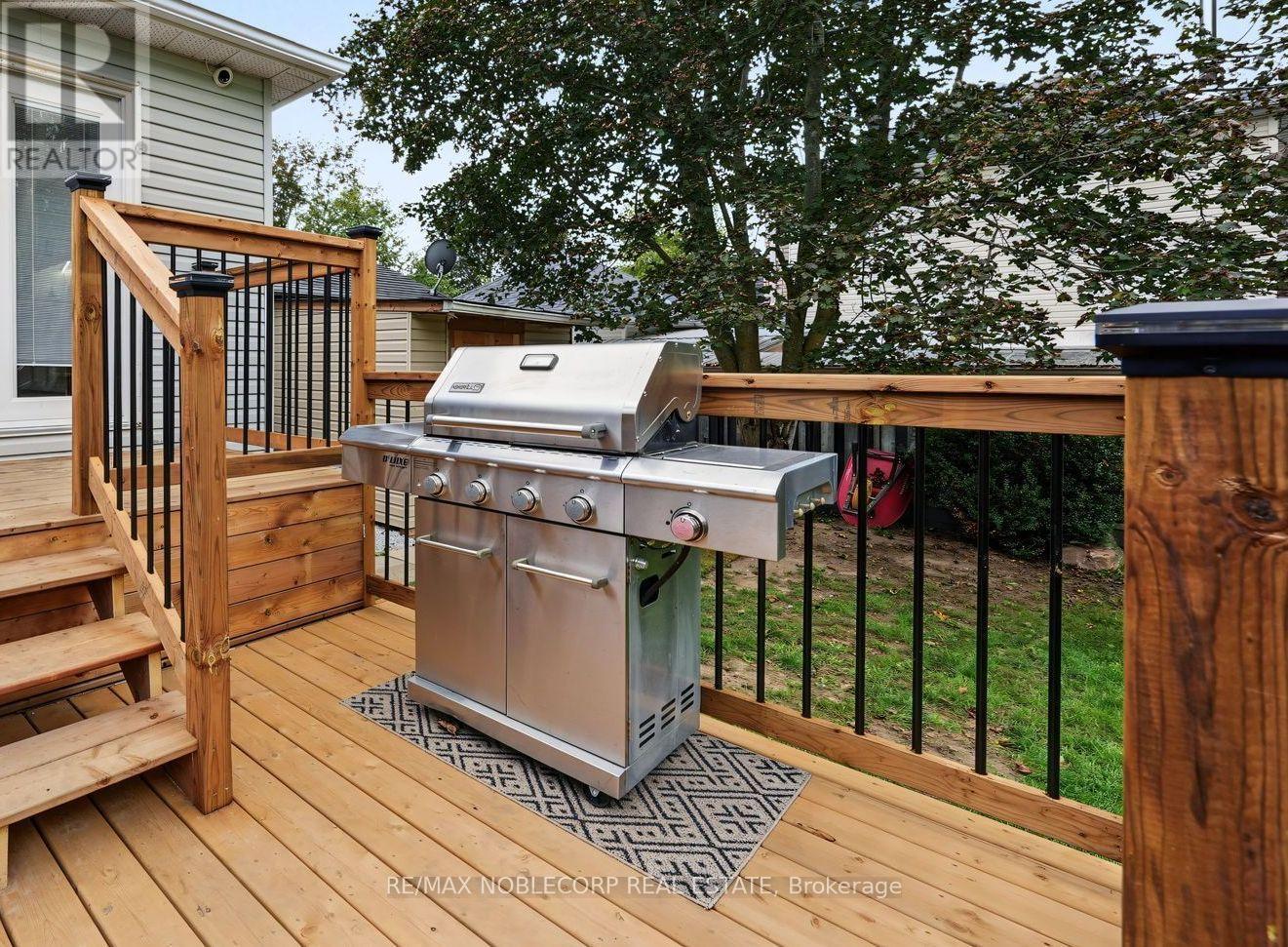 76 Edenbridge Drive Property Photo 23