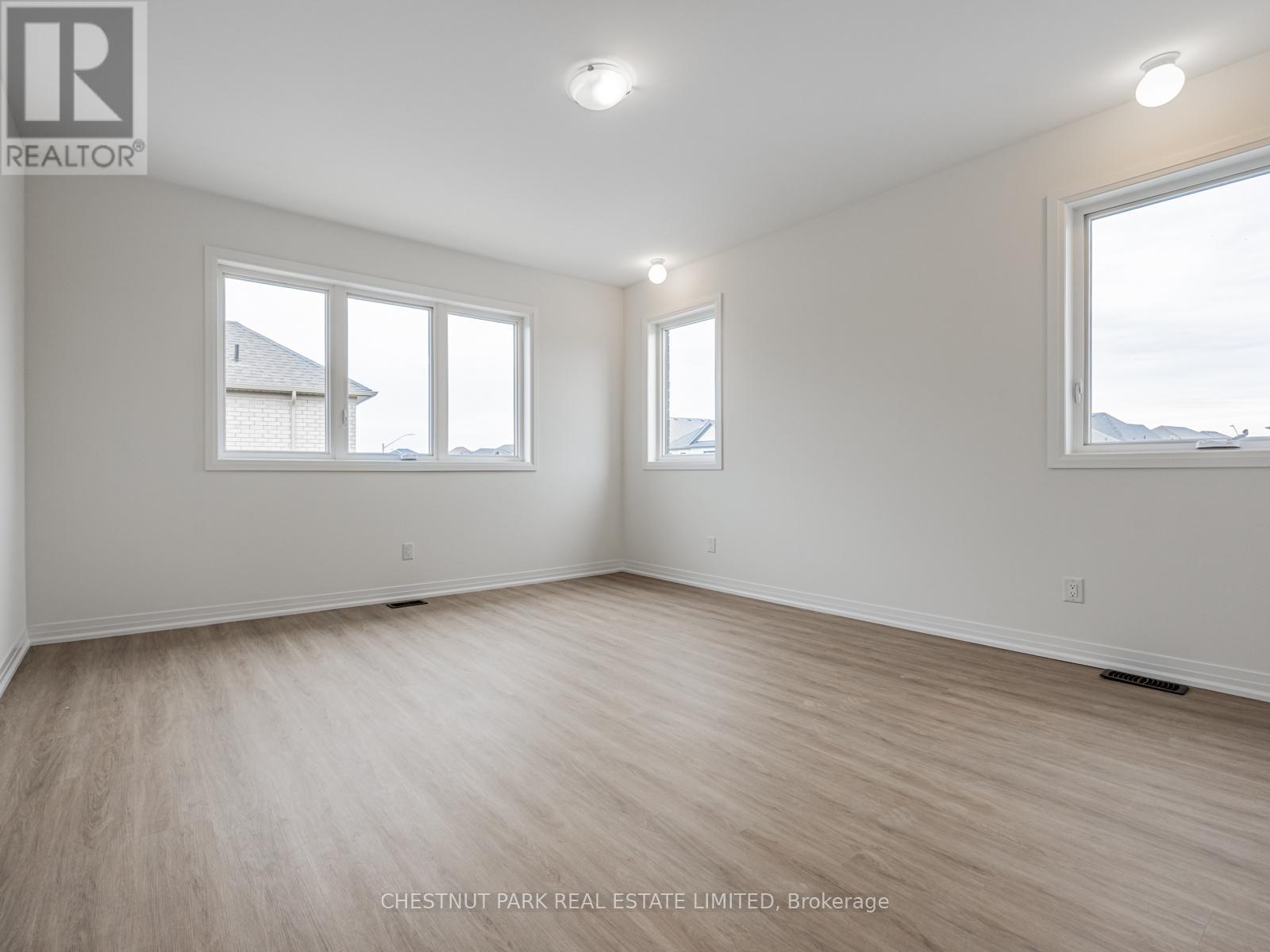 41 Robert Eaton Avenue Property Photo 22