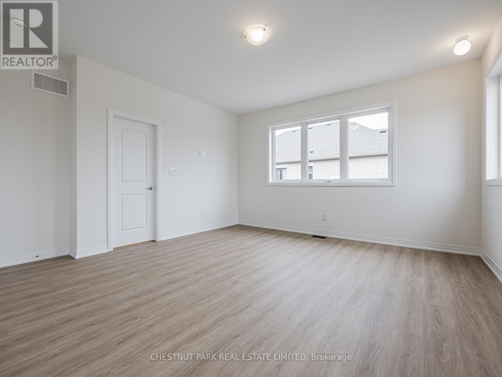 41 Robert Eaton Avenue Property Photo 23