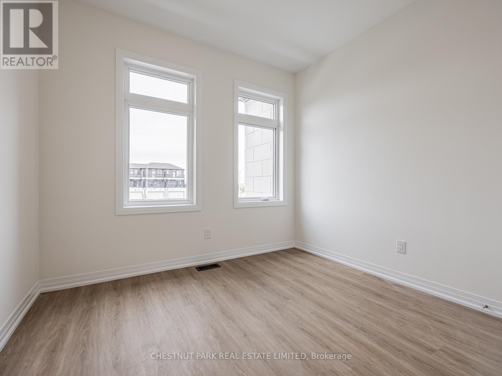 41 Robert Eaton Avenue Property Photo 28