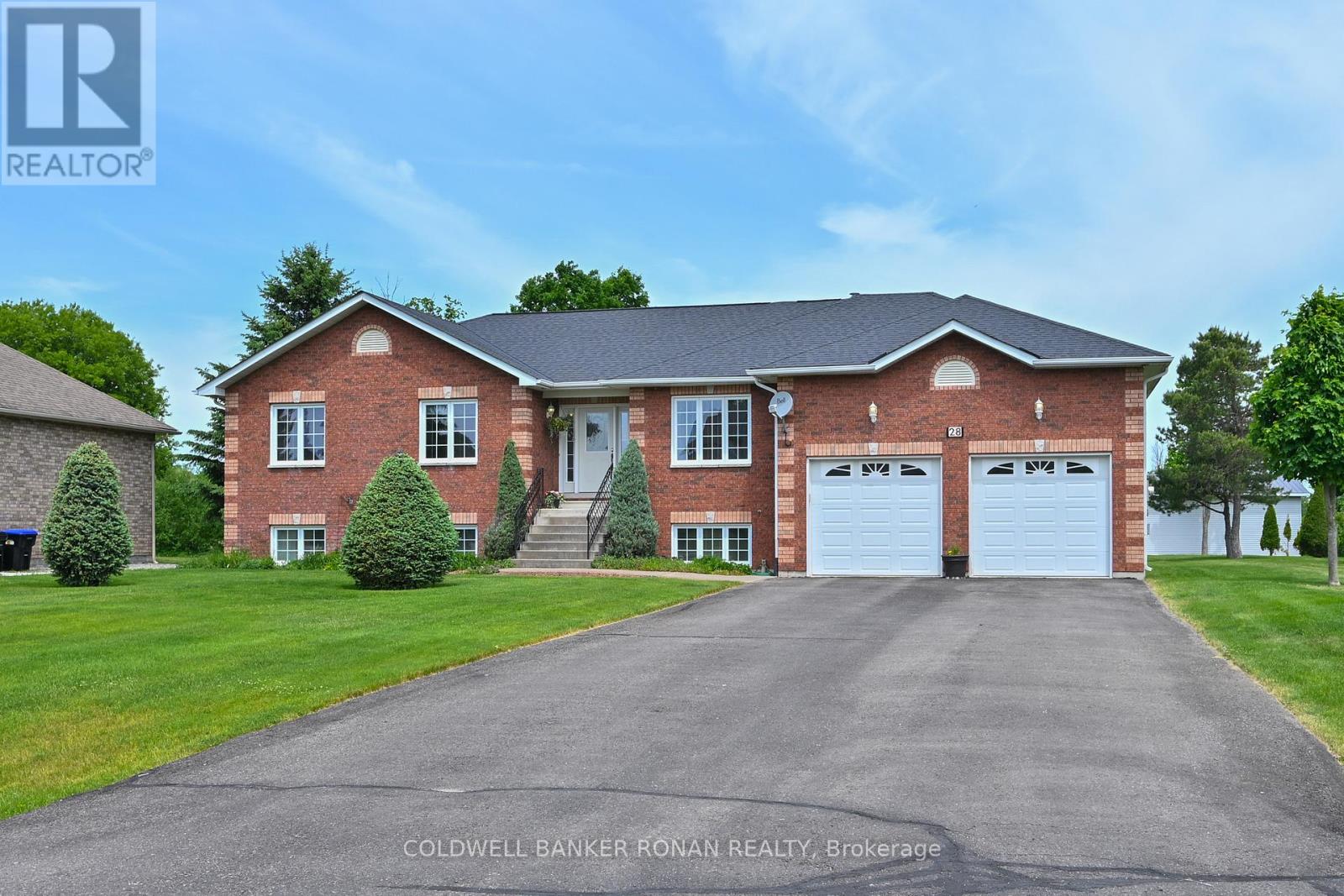 28 Fisher Drive Property Photo 2