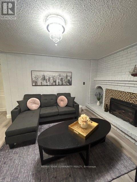 77 Garden Avenue Property Photo 2