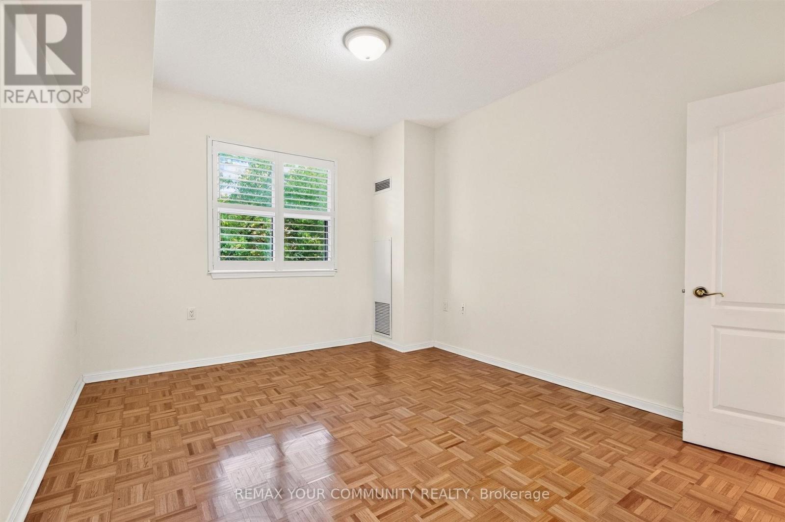 110 - 2500 Rutherford Road Property Photo 23