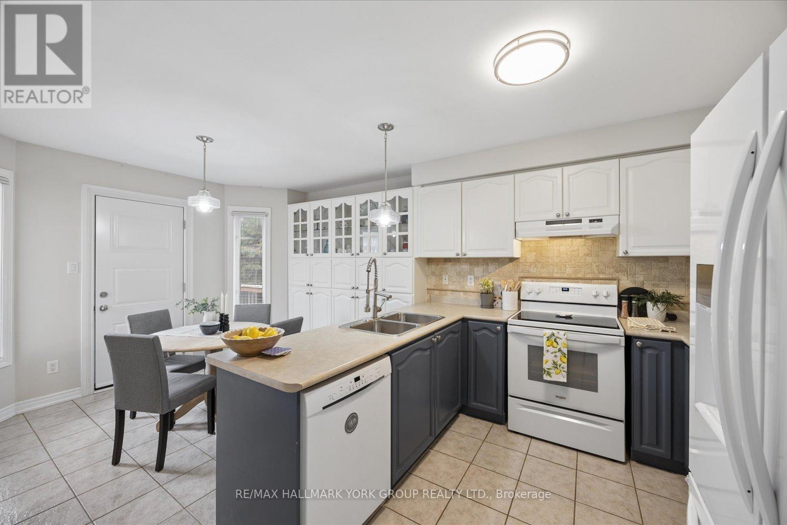 74 Wrendale Crescent Property Photo 13