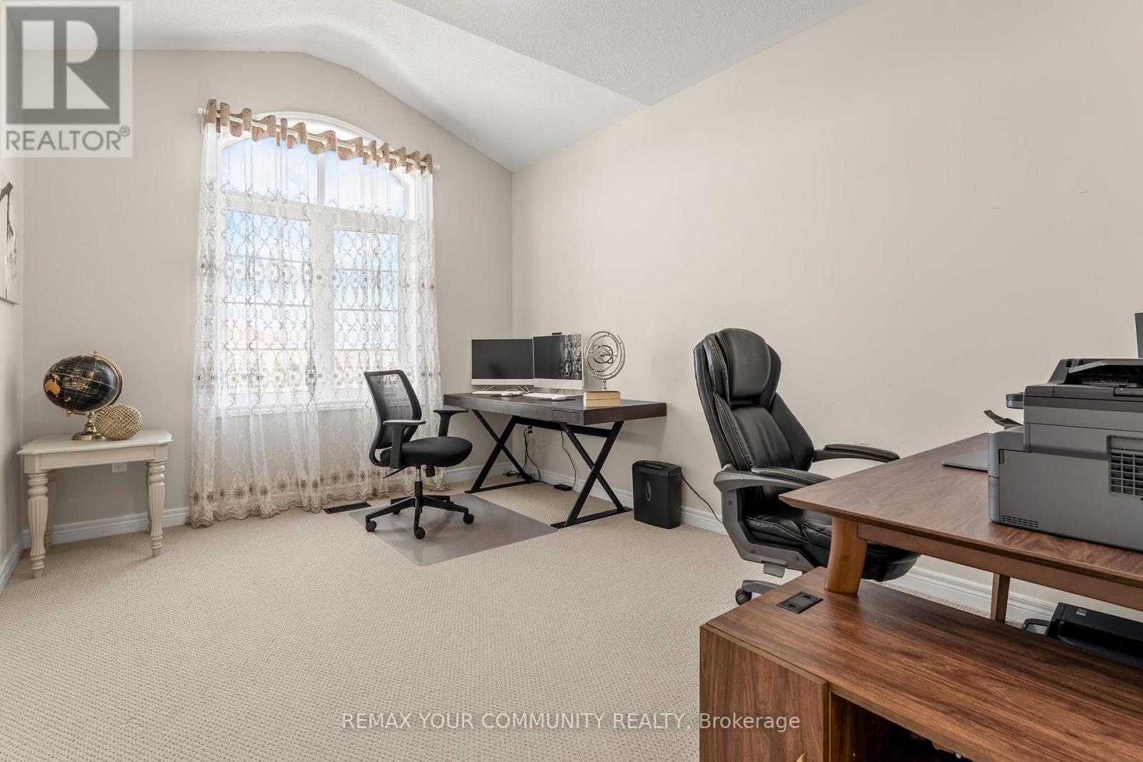 150 Inverness Way Property Photo 35