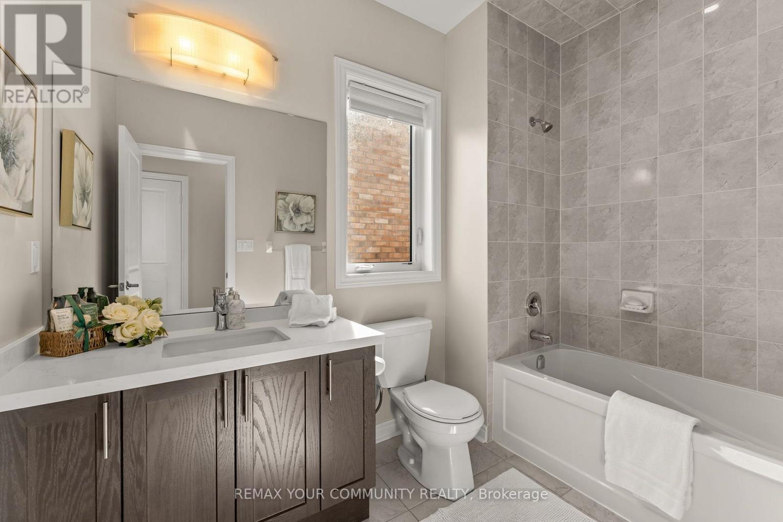 150 Inverness Way Property Photo 37
