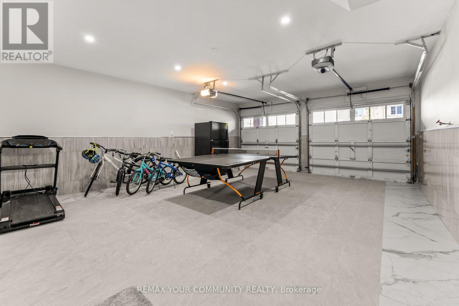 150 Inverness Way Property Photo 41