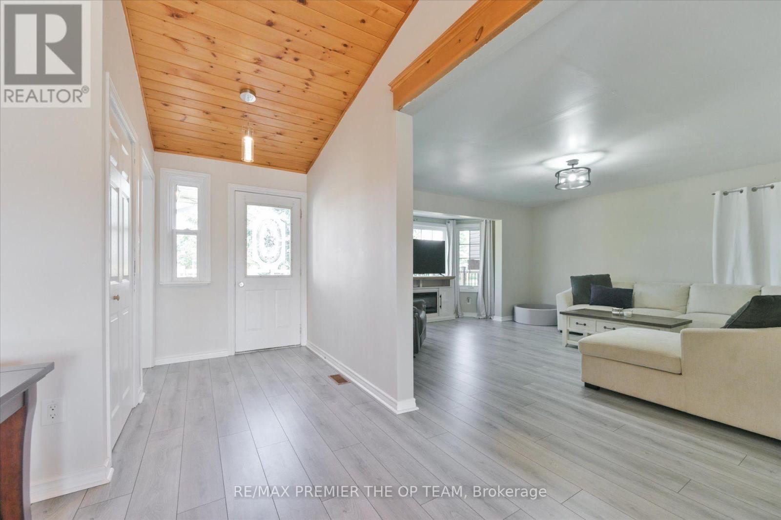 1881 Gilford Road Property Photo 2