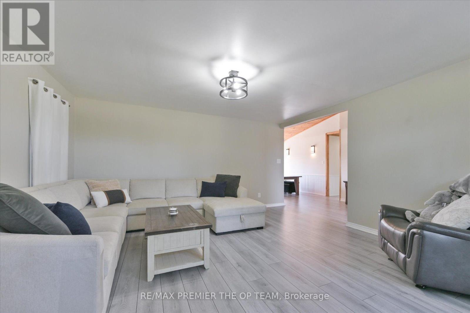 1881 Gilford Road Property Photo 5