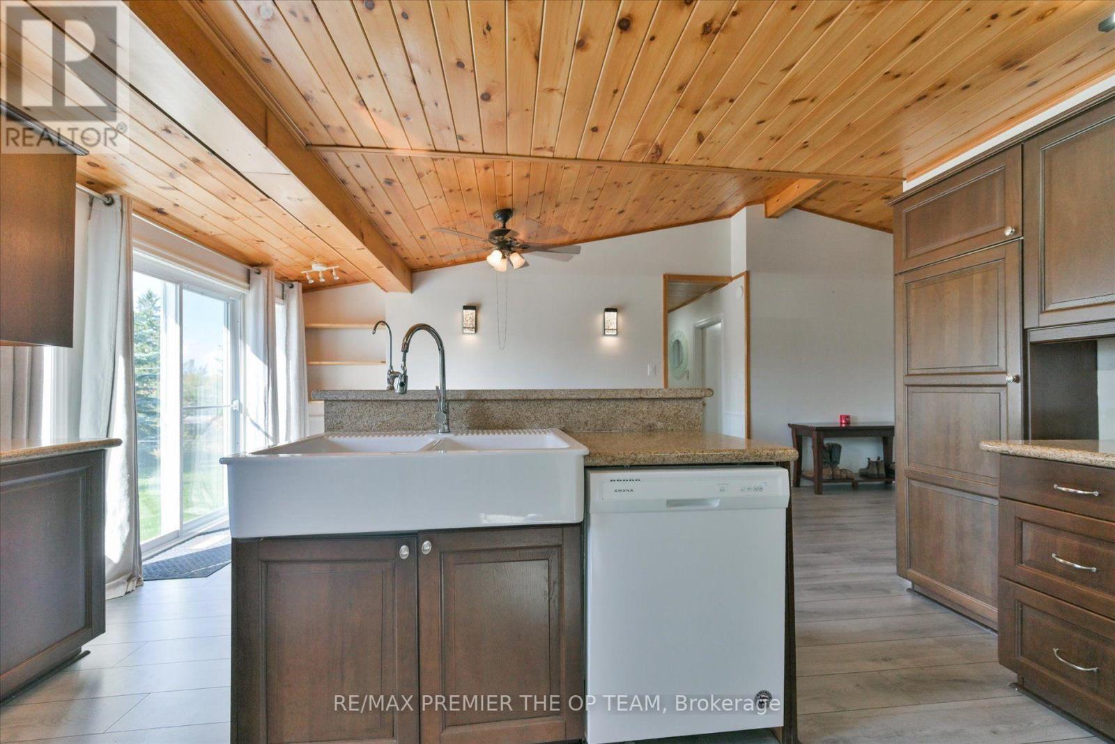 1881 Gilford Road Property Photo 12