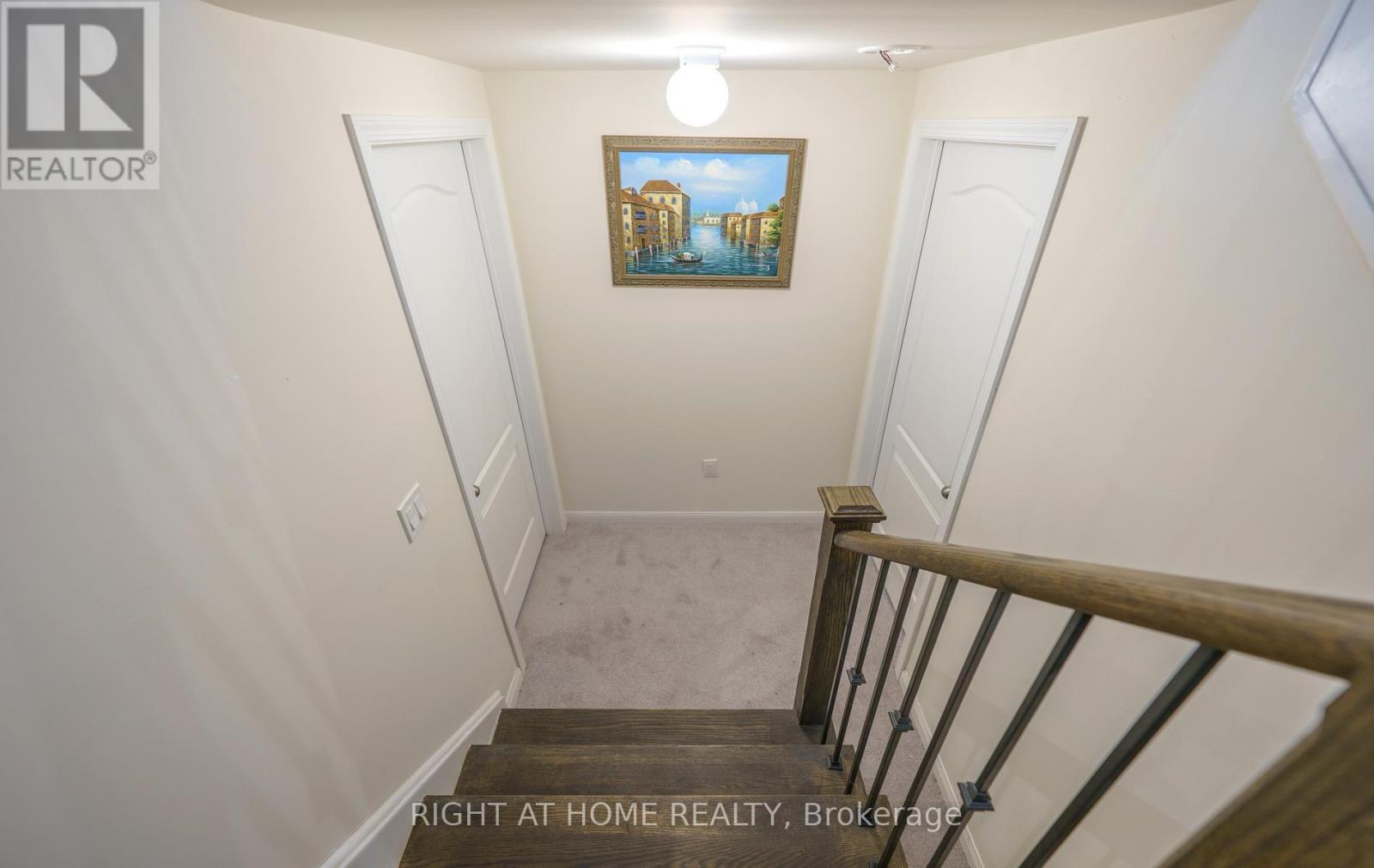 2 Cliff Thompson Court Property Photo 16