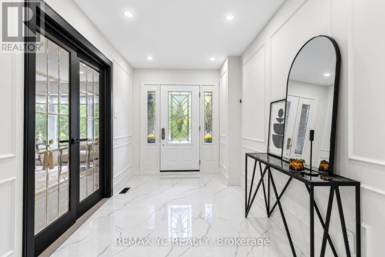 4 Simmons Crescent Property Photo 4