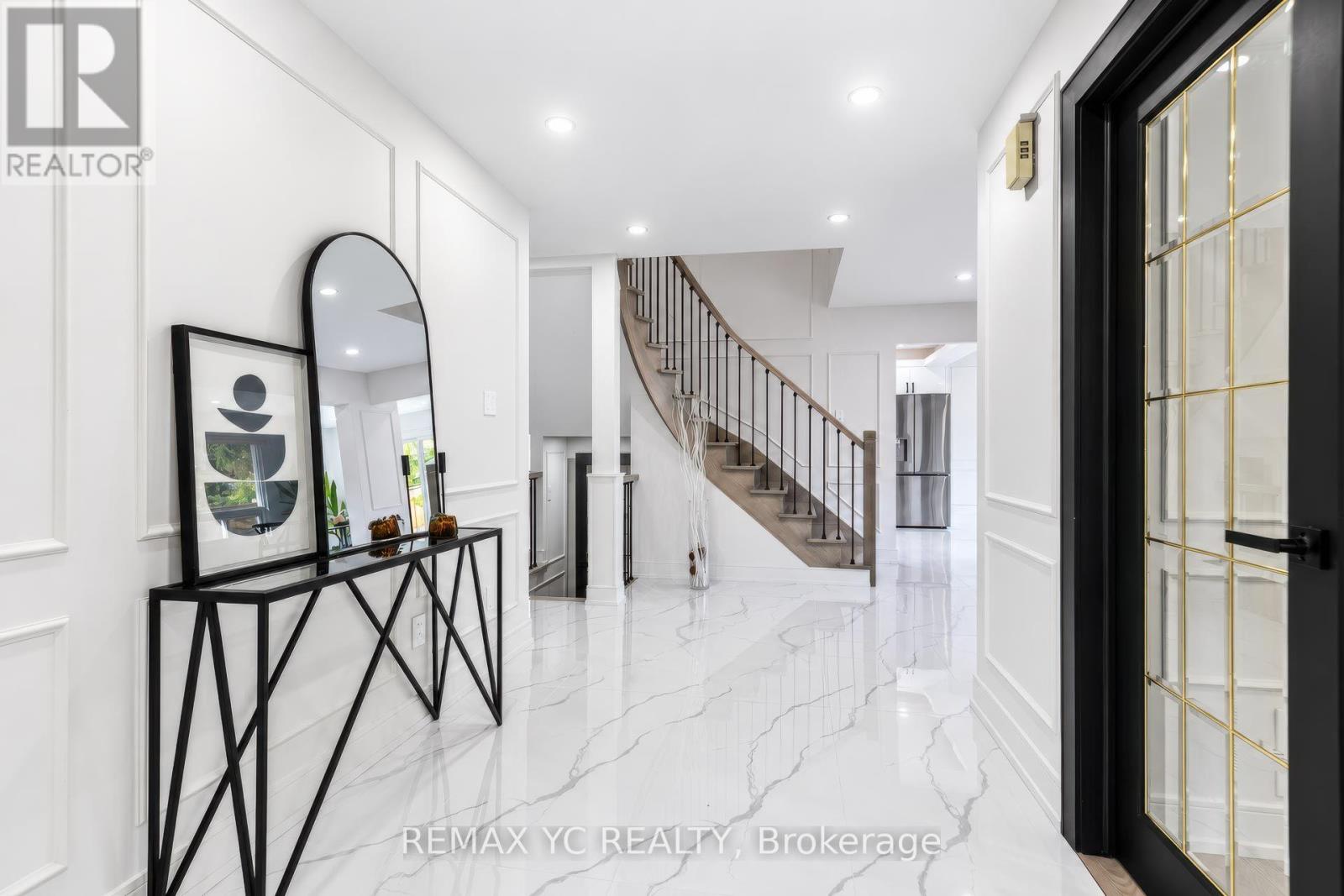 4 Simmons Crescent Property Photo 5