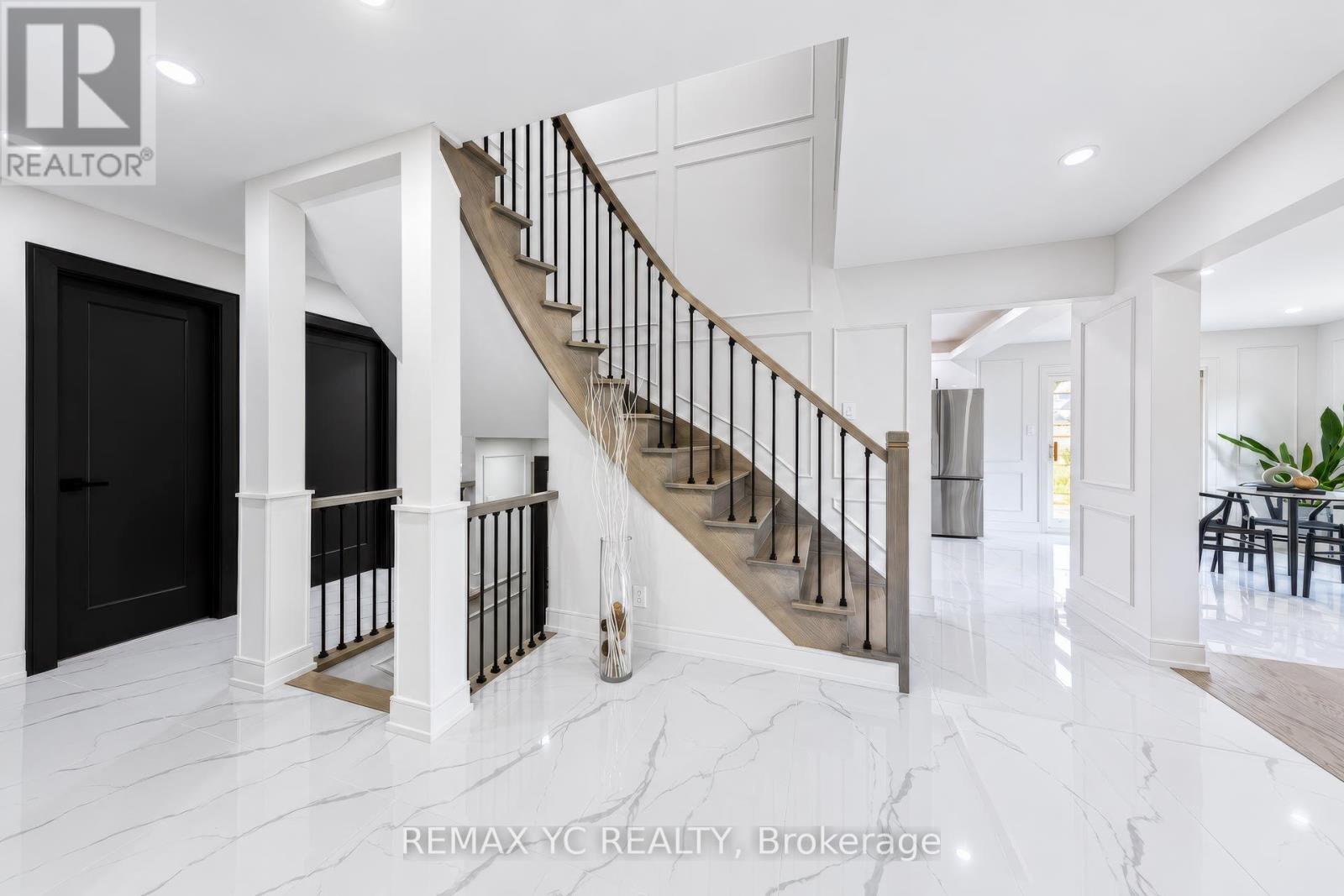 4 Simmons Crescent Property Photo 6