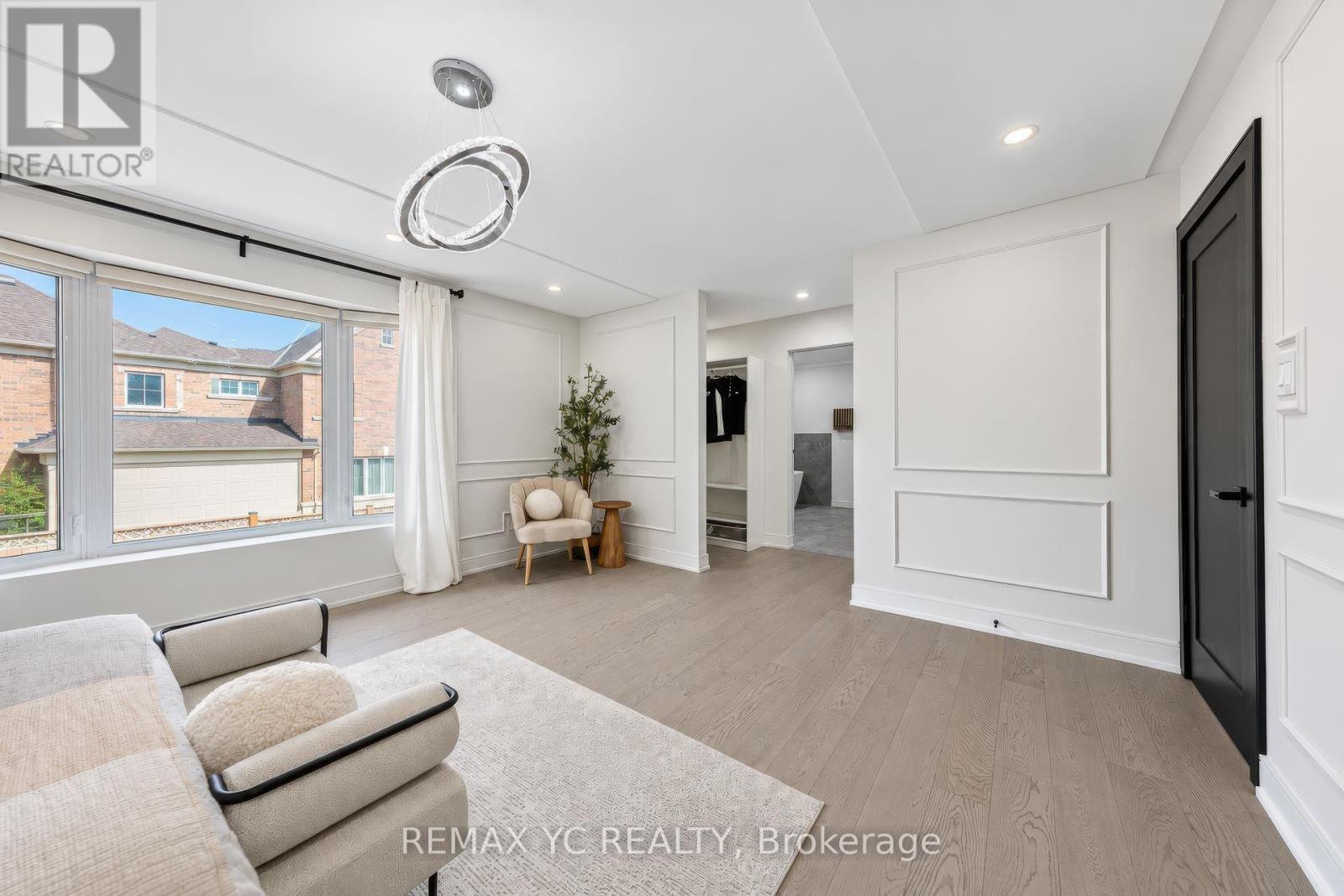 4 Simmons Crescent Property Photo 23