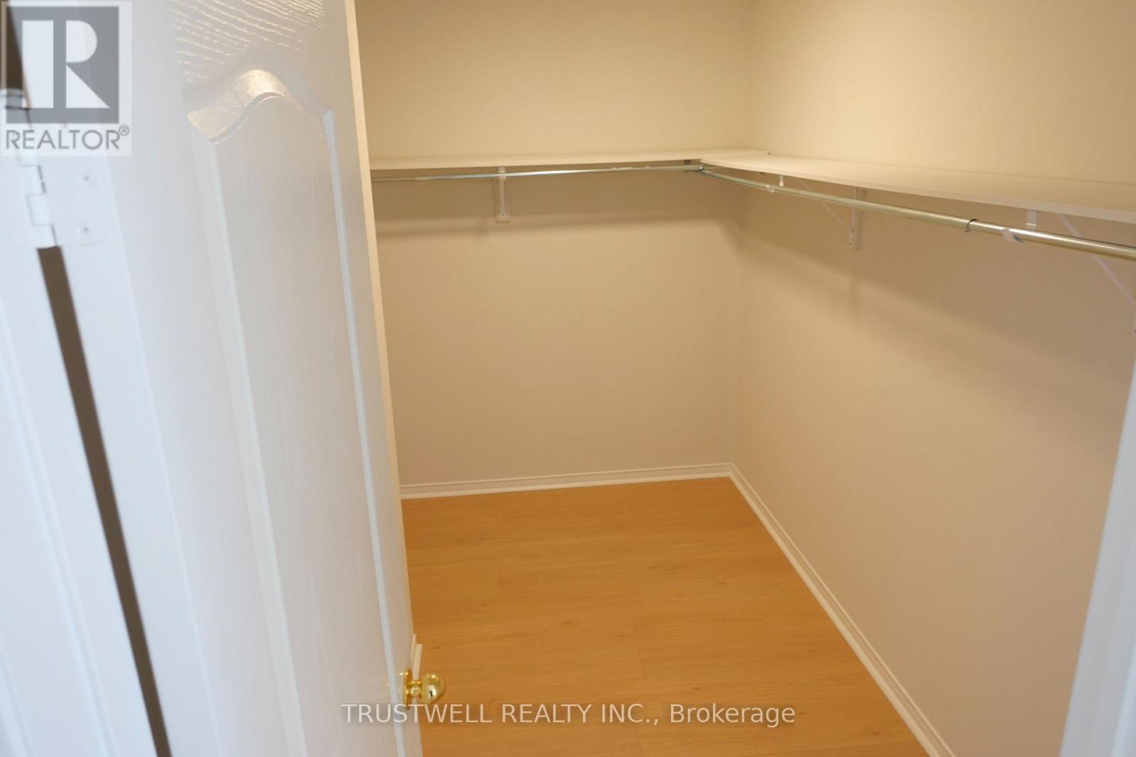 111 Millcliff Circle Property Photo 9