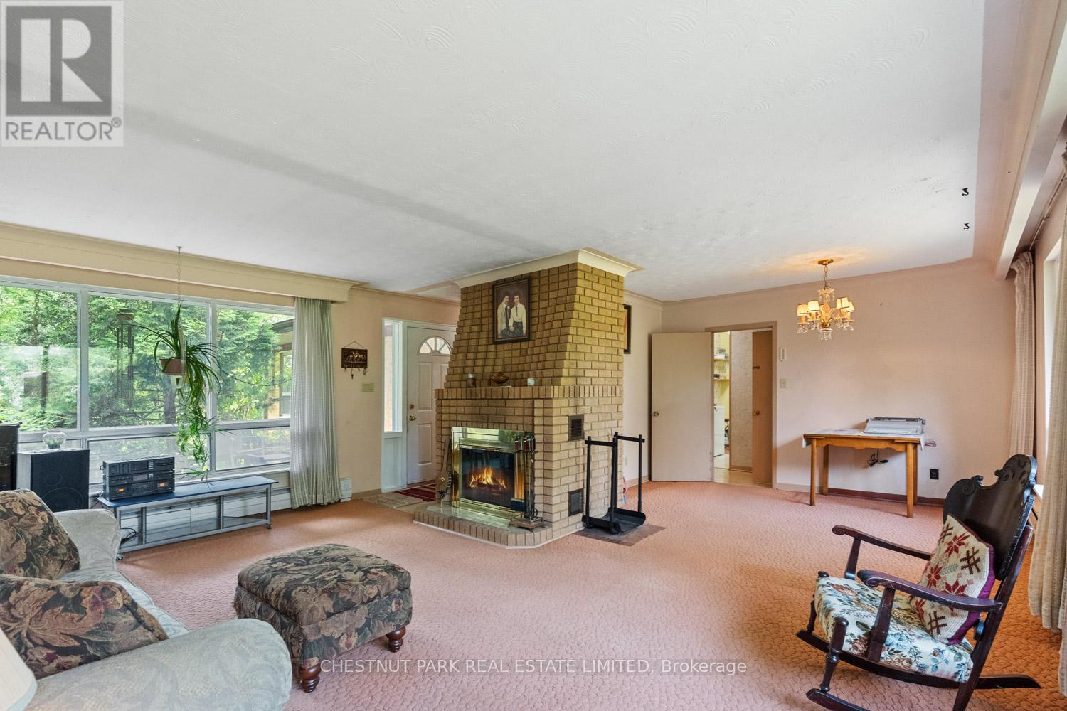 2 Gallacher Avenue Property Photo 5