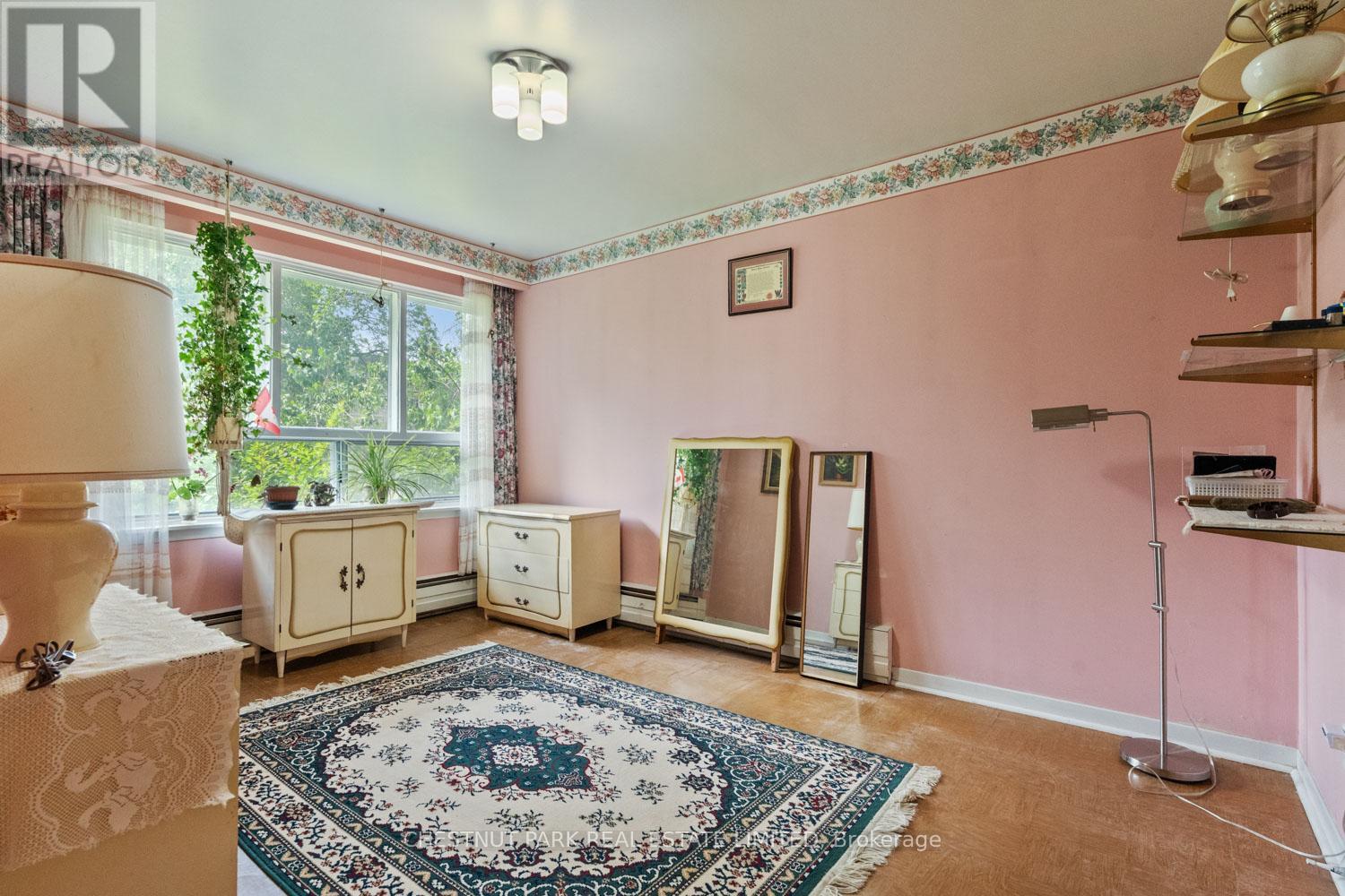 2 Gallacher Avenue Property Photo 15
