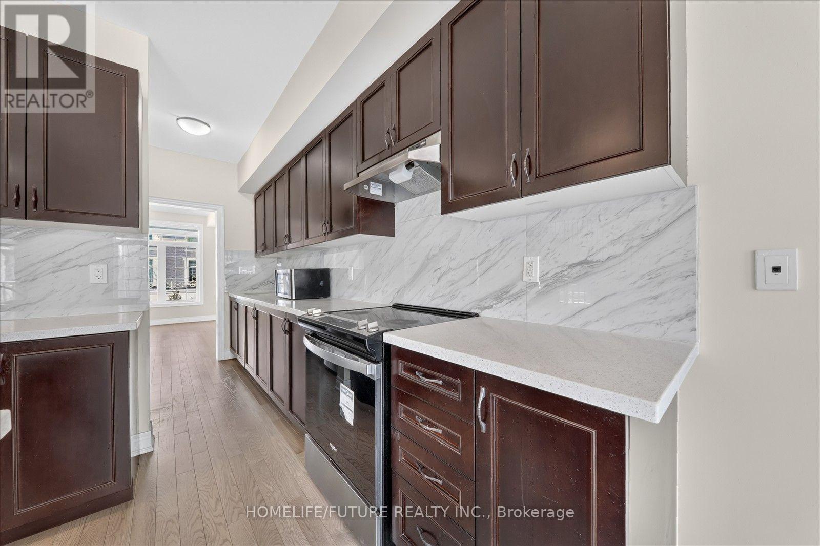 37 Andress Way Property Photo 18